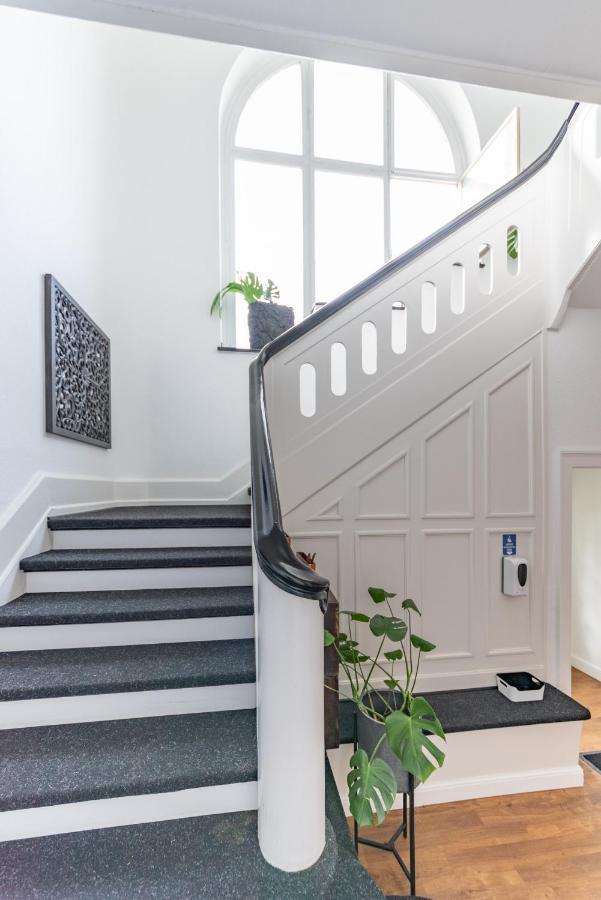 Design-Loft Und Apartments มึลไฮม์ อันแดร์ รัวร์ ภายนอก รูปภาพ