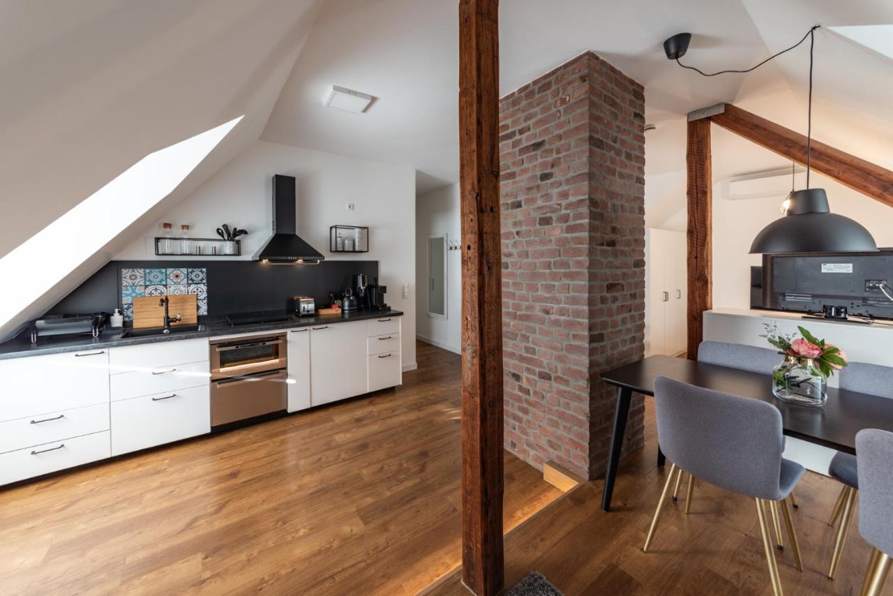 Design-Loft Und Apartments มึลไฮม์ อันแดร์ รัวร์ ภายนอก รูปภาพ