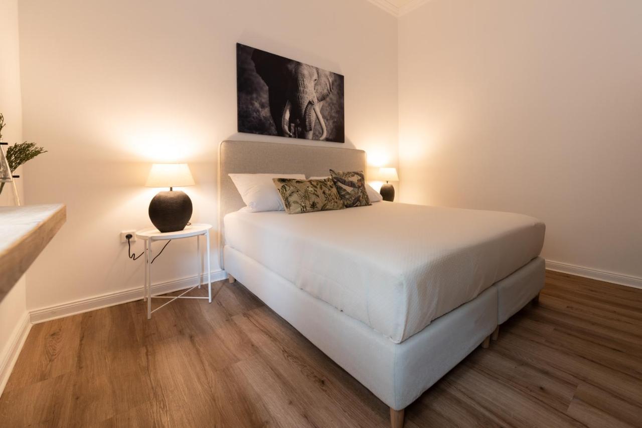 Design-Loft Und Apartments มึลไฮม์ อันแดร์ รัวร์ ภายนอก รูปภาพ