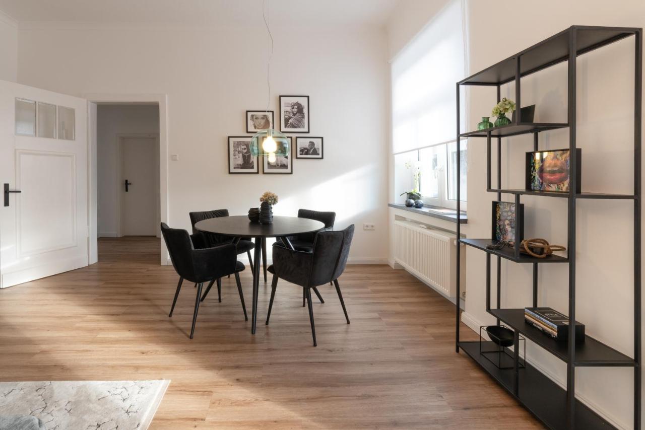 Design-Loft Und Apartments มึลไฮม์ อันแดร์ รัวร์ ภายนอก รูปภาพ