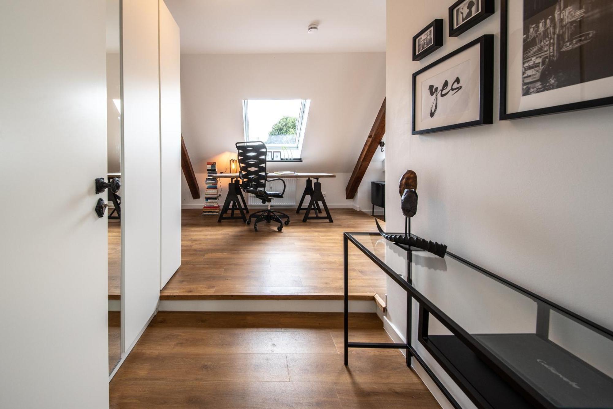 Design-Loft Und Apartments มึลไฮม์ อันแดร์ รัวร์ ภายนอก รูปภาพ