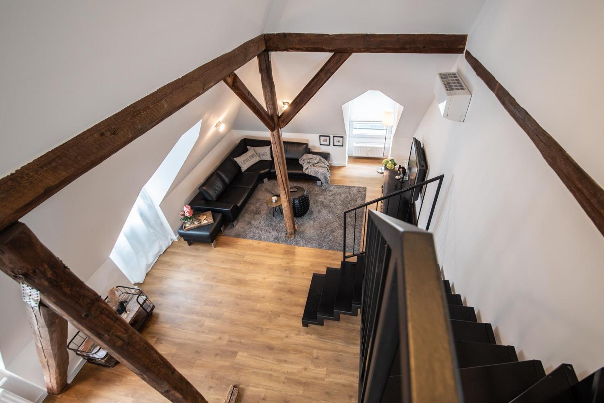 Design-Loft Und Apartments มึลไฮม์ อันแดร์ รัวร์ ภายนอก รูปภาพ