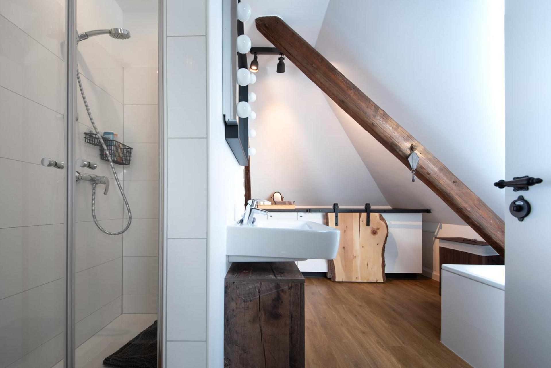 Design-Loft Und Apartments มึลไฮม์ อันแดร์ รัวร์ ภายนอก รูปภาพ